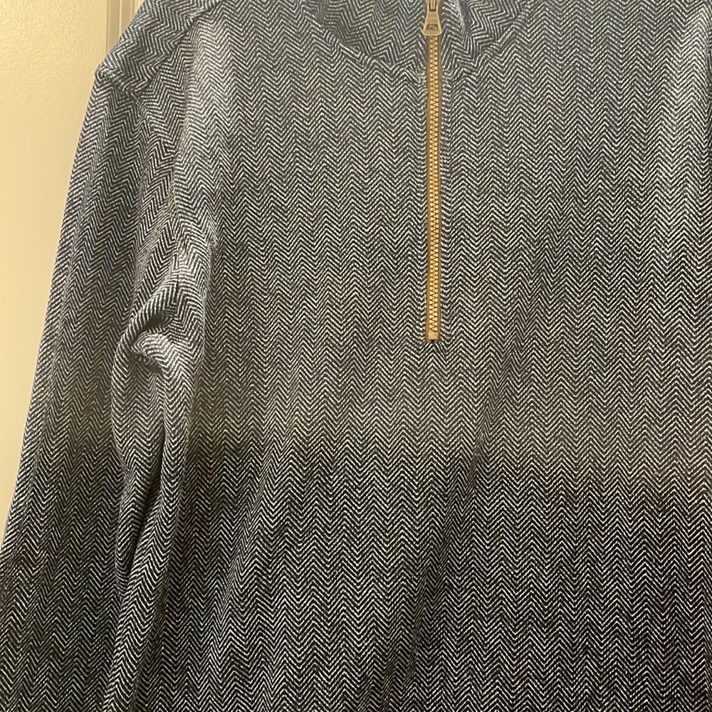 NWOT Men’s navy blue herringbone fleece 3/4 zip - Picture 2 of 2